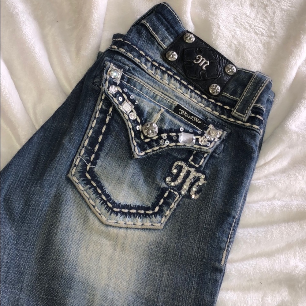 Boot cut jeans